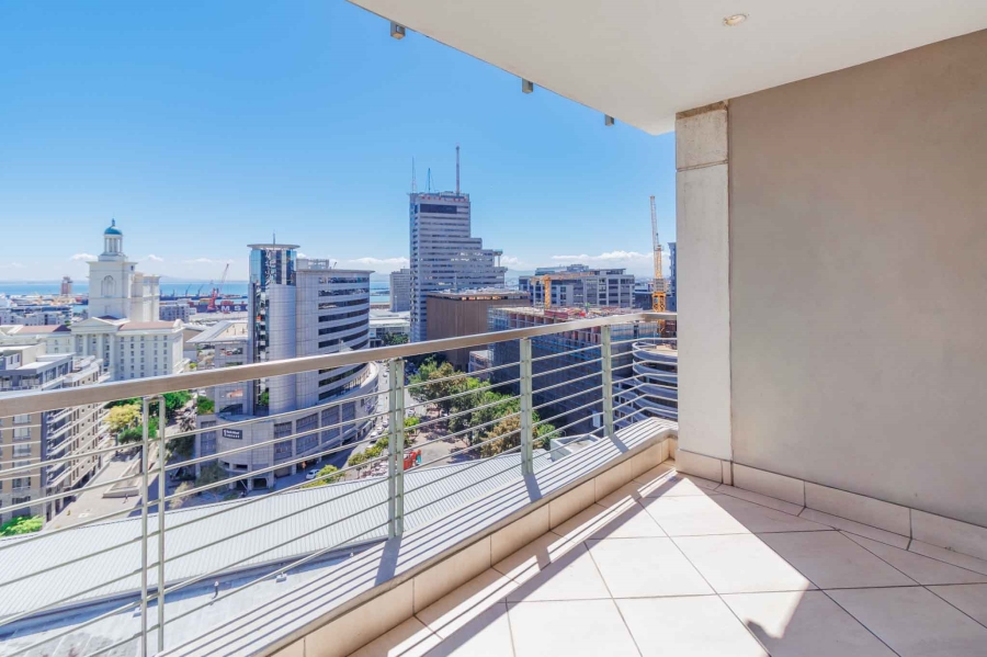 2 Bedroom Property for Sale in Foreshore Western Cape